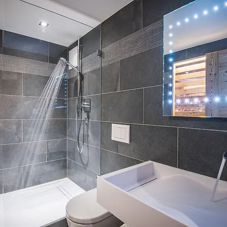 Le De L'atelier - Le Nord Bed & Breakfast 4*